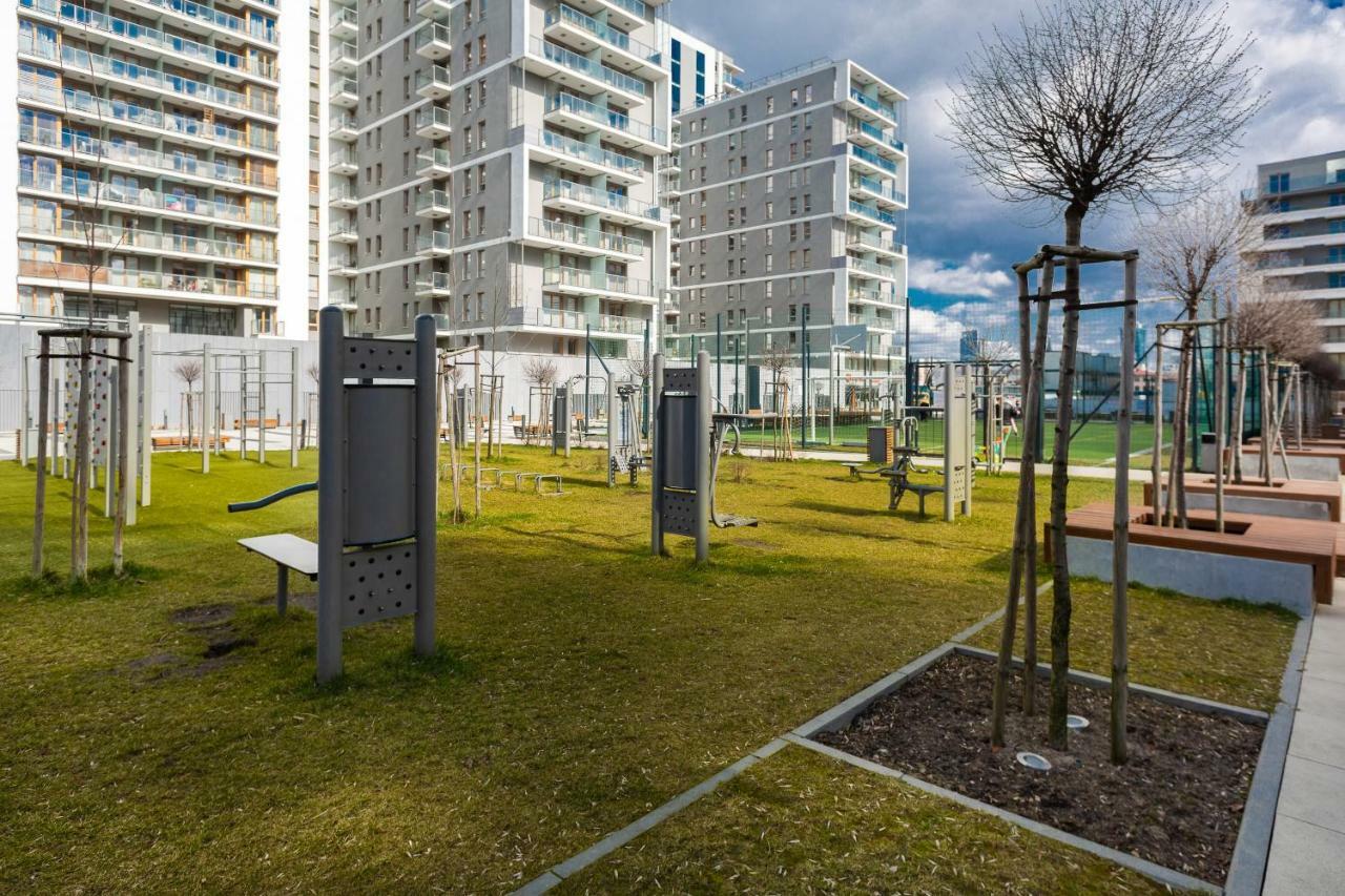 Apartments Varsovia Kasprzaka By Noclegi Renters Ngoại thất bức ảnh